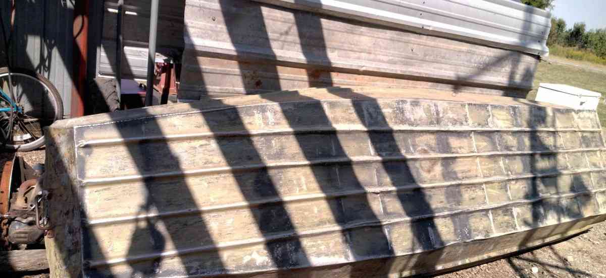 aluminum 14ft boat - Mc Crory, Arkansas - FleaMarketBay