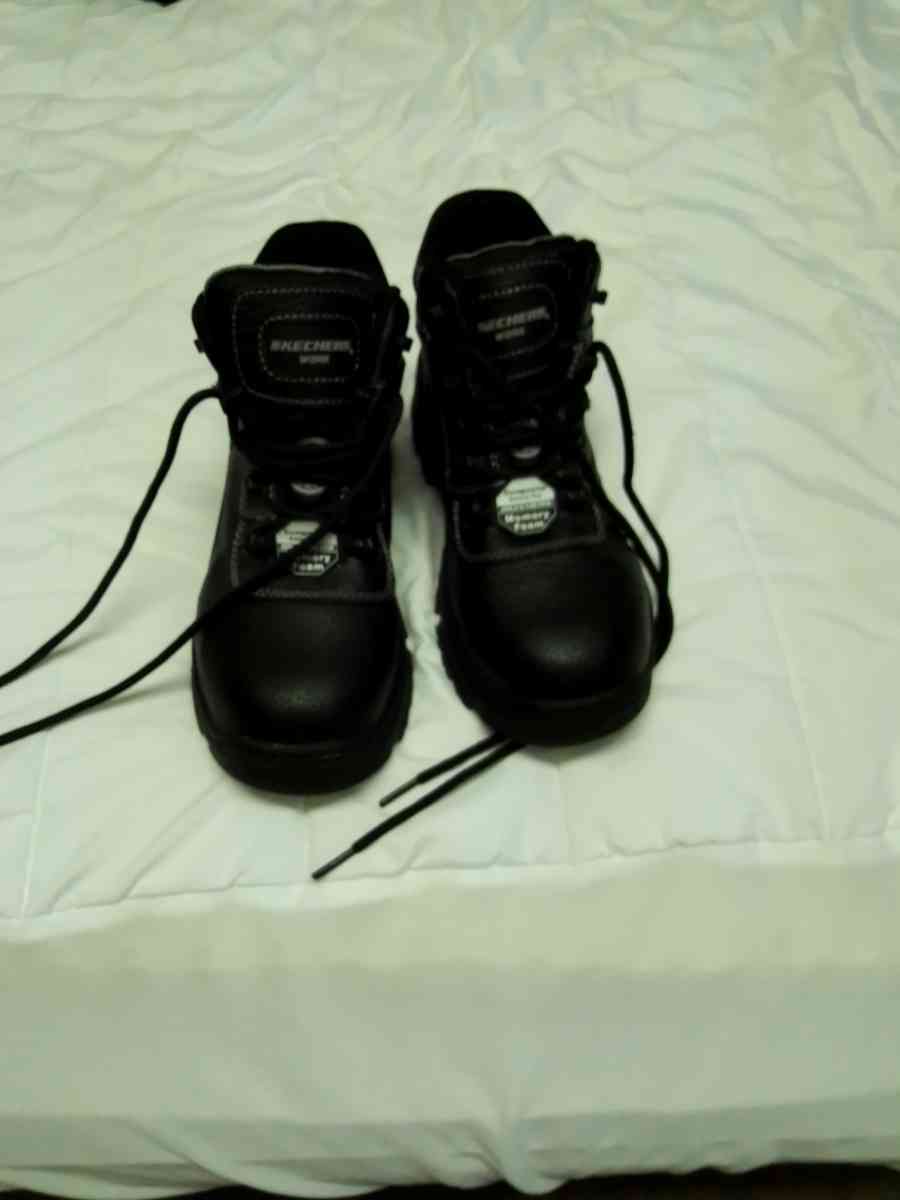 woman work boots - Virginia Beach, Virginia