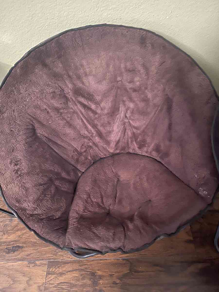 chair - Katy, Texas - FleaMarketBay