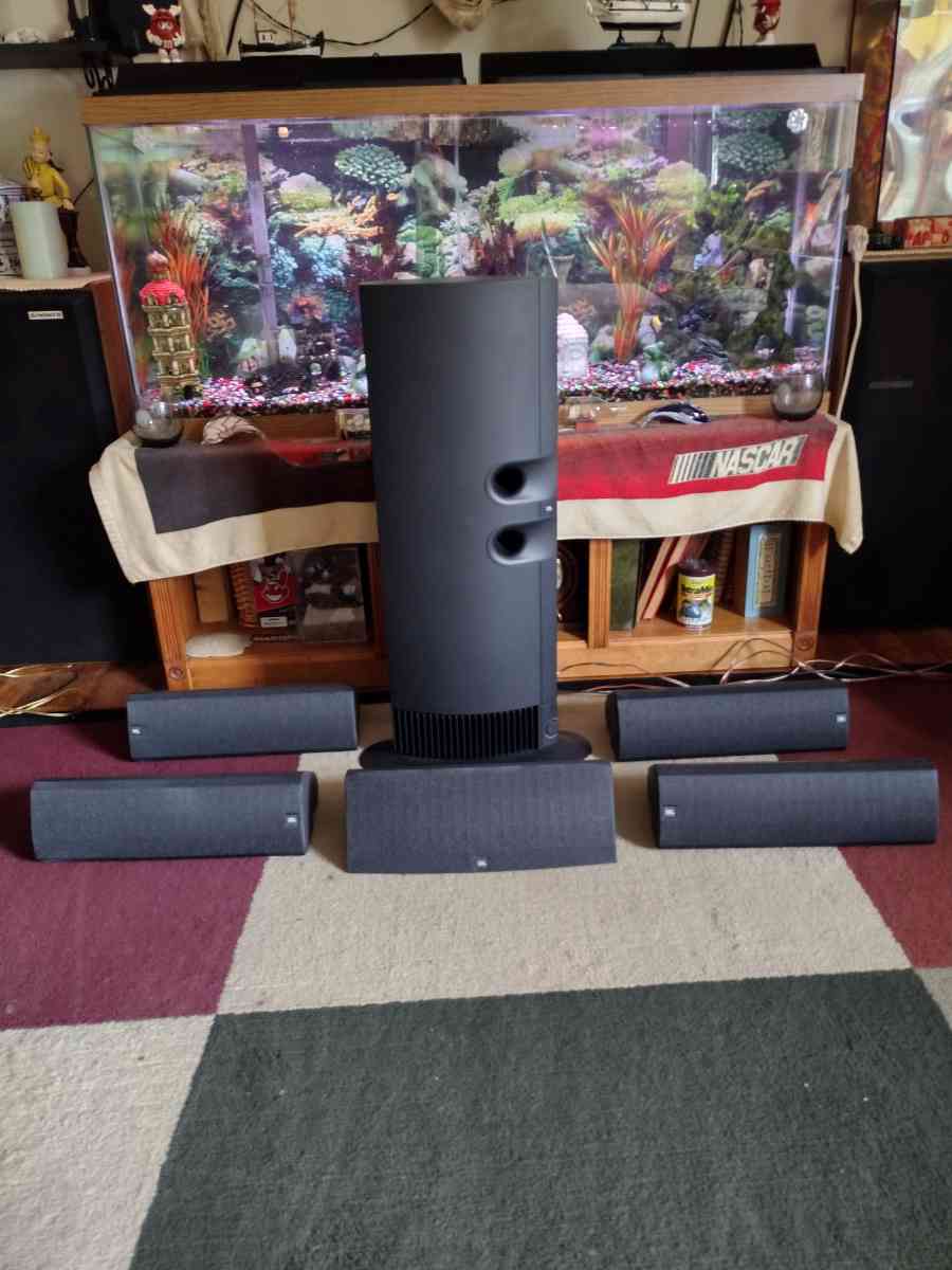 JBL subwoofer and surround sound speakers - Mansfield, Ohio
