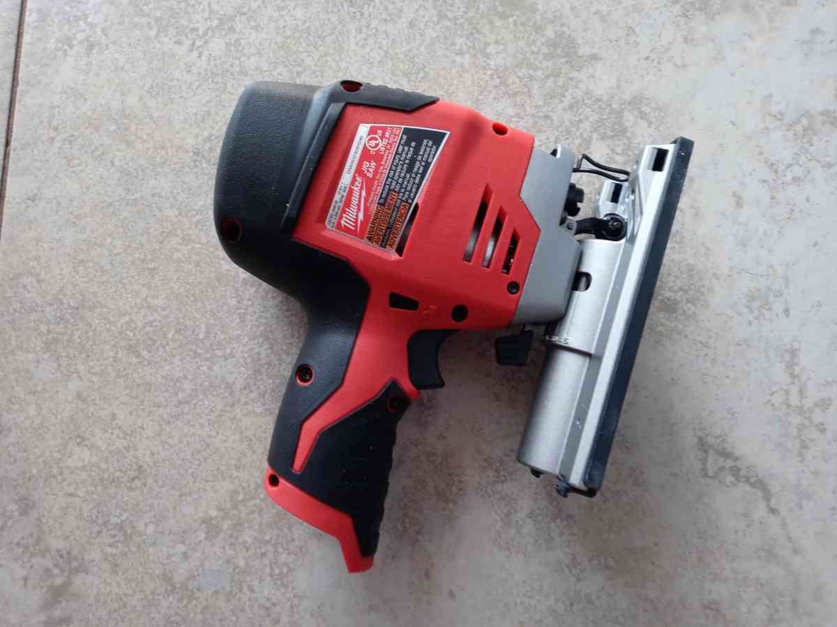 MILWAUKEE JIG SAW - Dallas, Texas