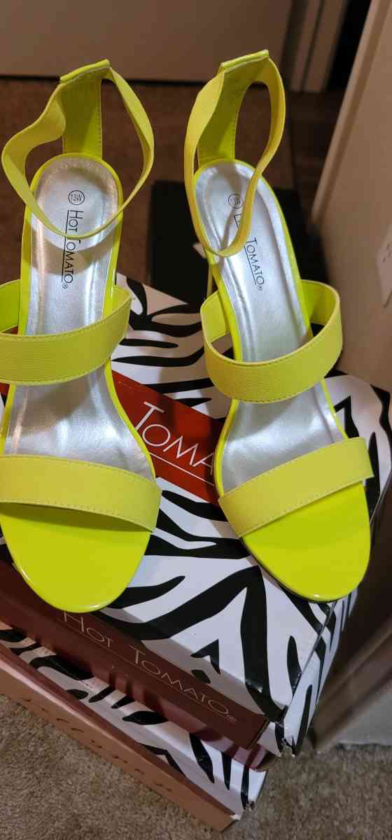 Womens Heels - Pensacola, Florida