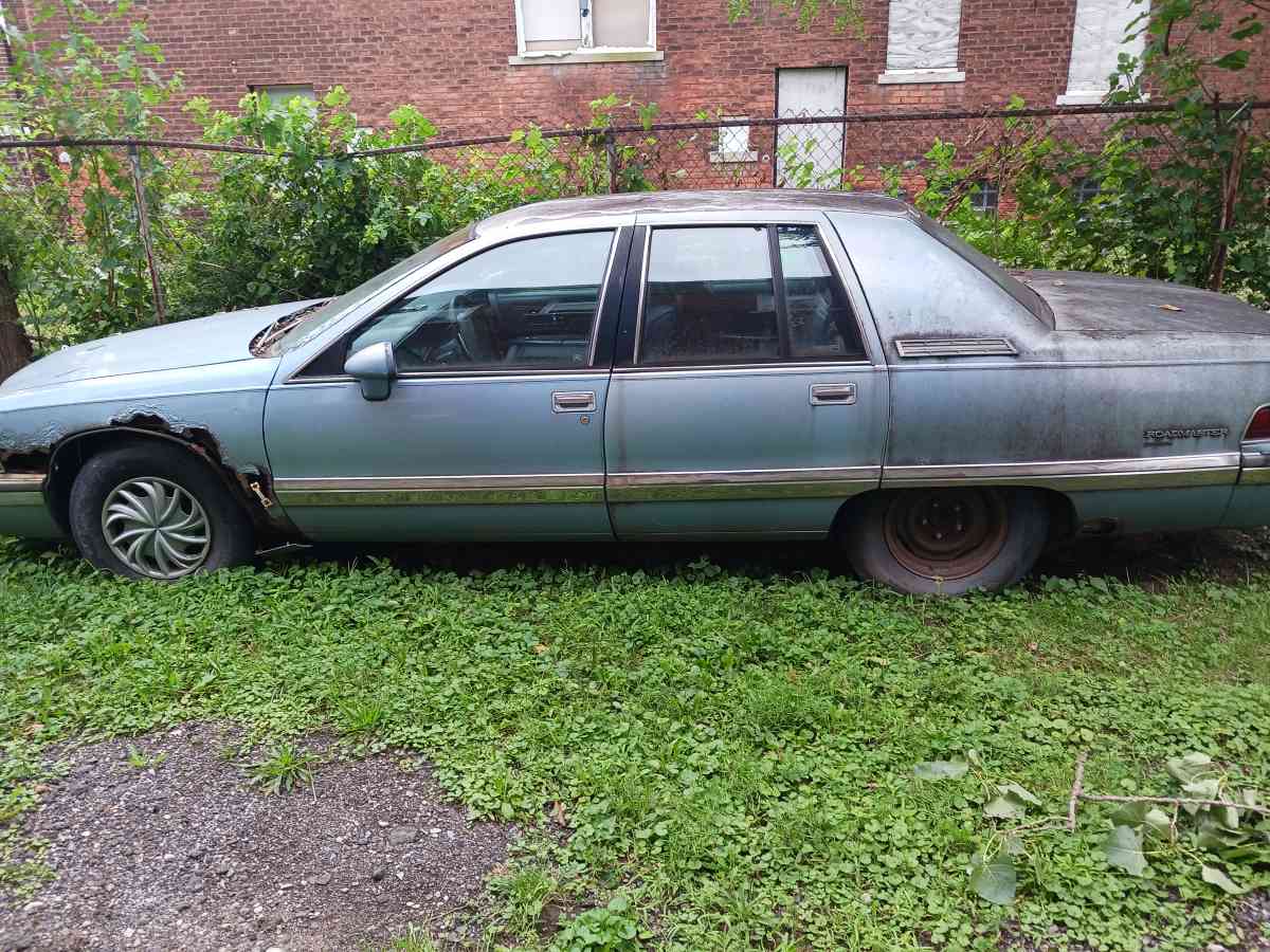 Buick roadmaster - Detroit, Michigan - FleaMarketBay