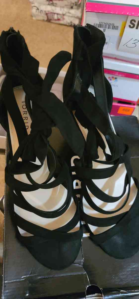 Womens Heels - Pensacola, Florida