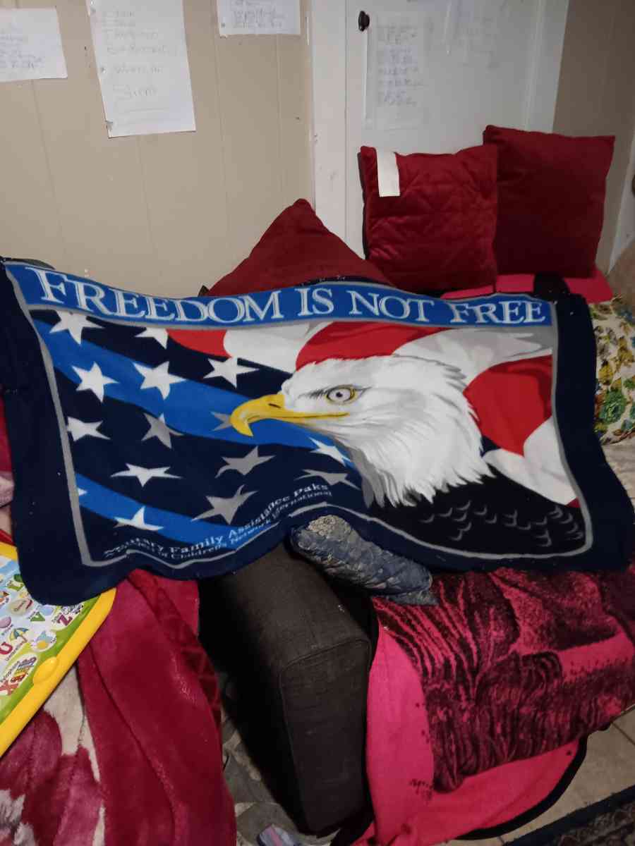 blanket - Dade City, Florida