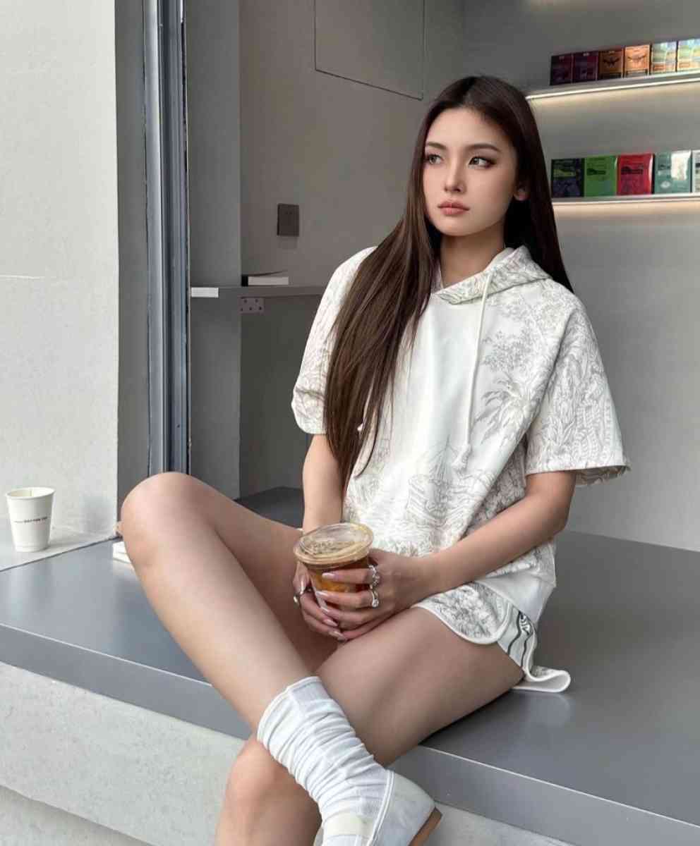 CDior blouse and short large - Mission Viejo, California