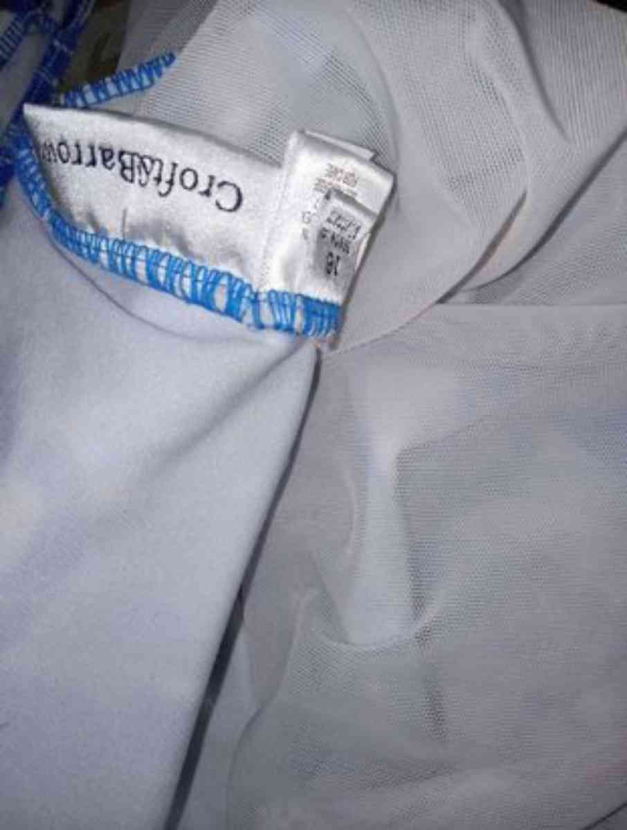 swim wear - Newport, Tennessee - FleaMarketBay