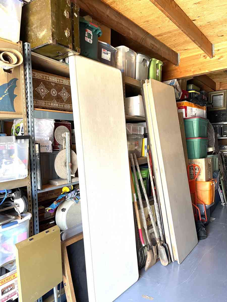 lots of Collectibles and antiques and lots of other items - Vacaville, California - FleaMarketBay