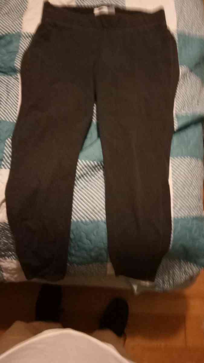 old Navy sweet pants - Salisbury, North Carolina - FleaMarketBay