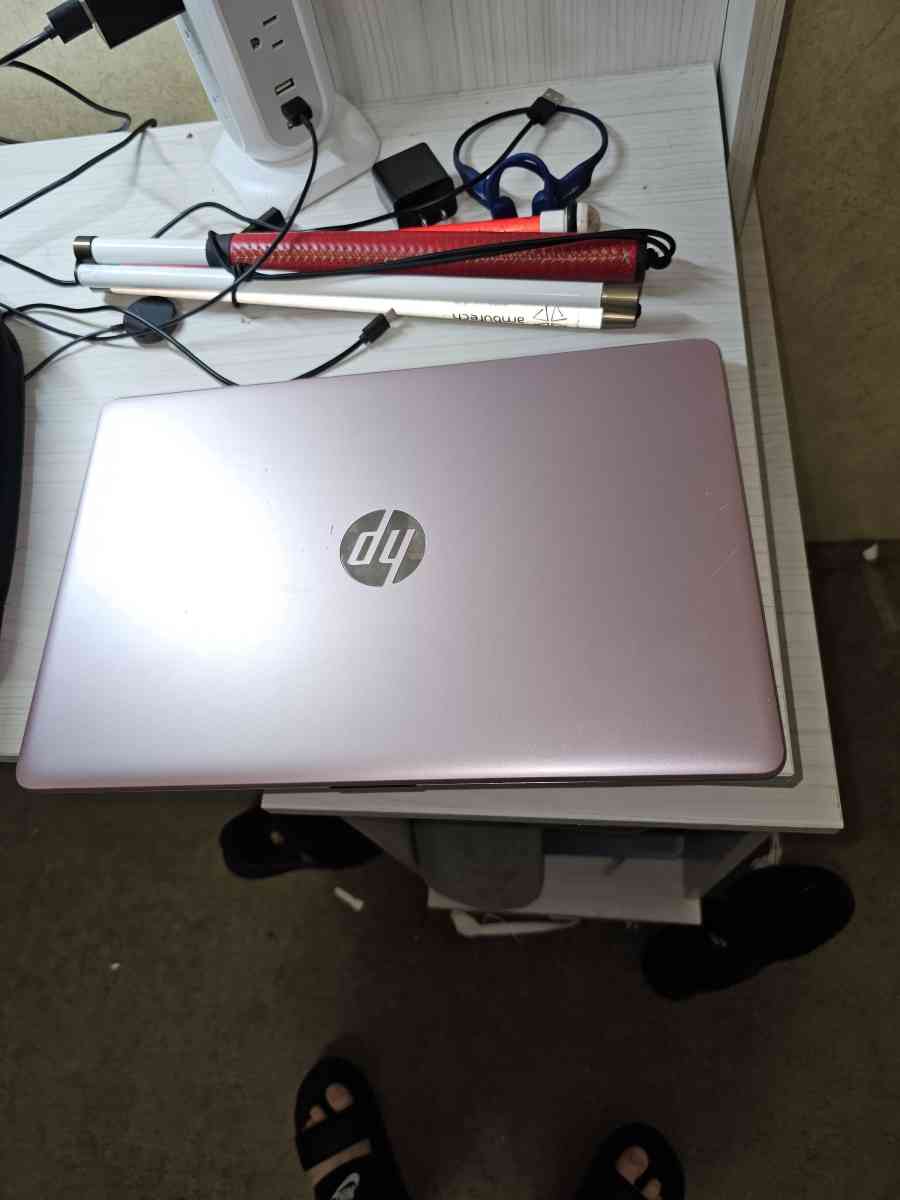 HP Stream Laptop - Dickson, Tennessee - FleaMarketBay