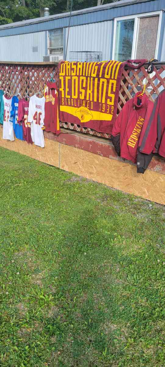 redskins is - Mount Storm, West Virginia - FleaMarketBay