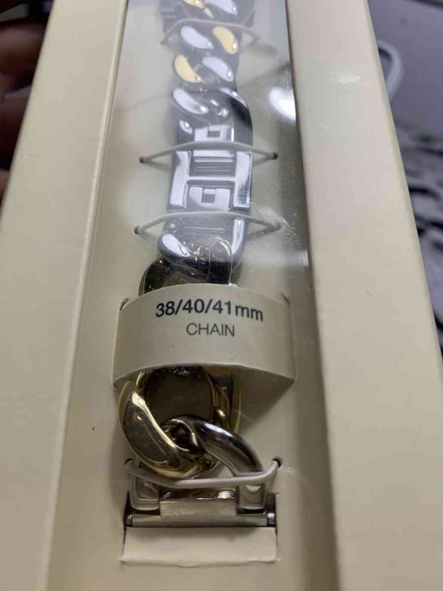 Anne Klein Apple Watch accessories - Lake Grove, New York - FleaMarketBay