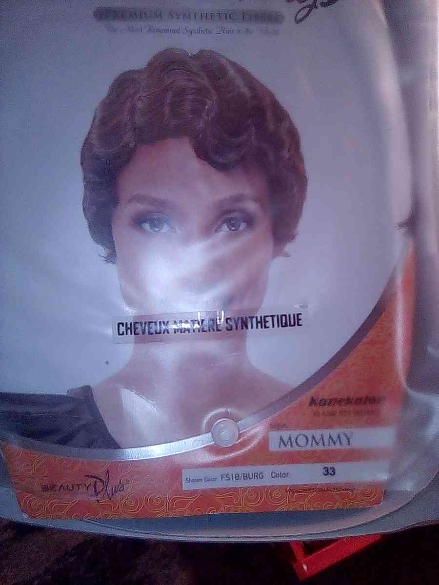 this is 14 wigs for sale curly straight - Houston, Texas - FleaMarketBay