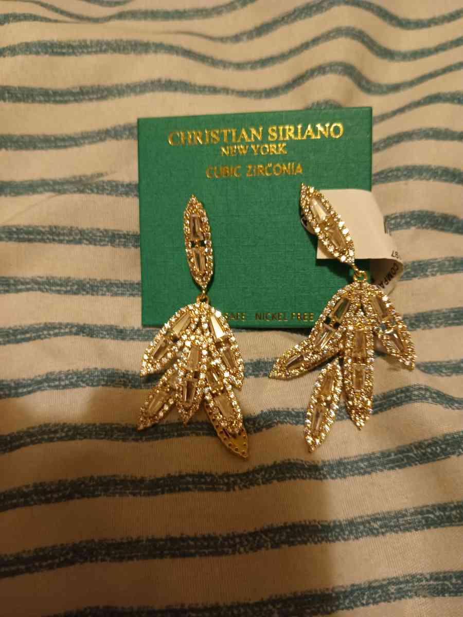 sterling silver cubic zirconia earring - Pocatello, Idaho