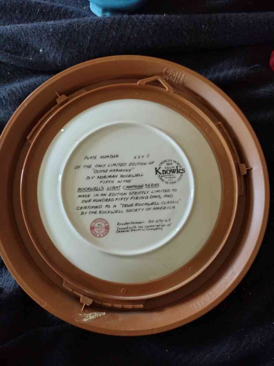 Norman Rockwell plates - Mansfield, Ohio - FleaMarketBay