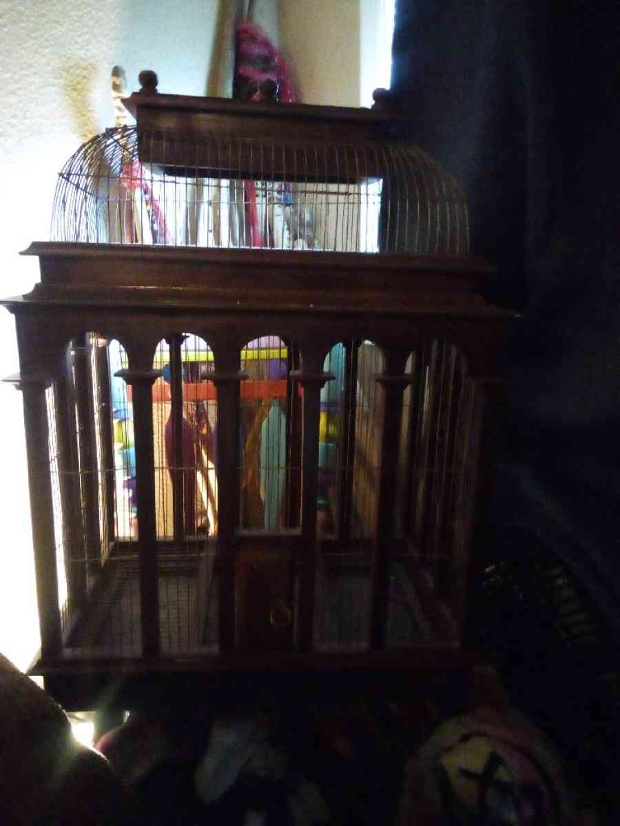 antique victorian birdhouse - Spokane, Washington