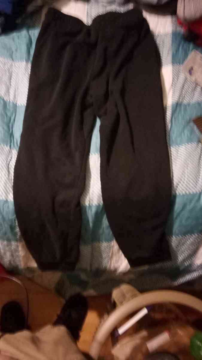 Reebok pants - Salisbury, North Carolina