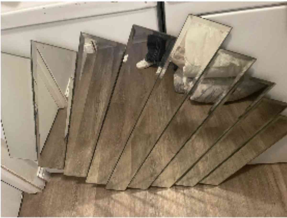 glass mirror - Clinton, Tennessee