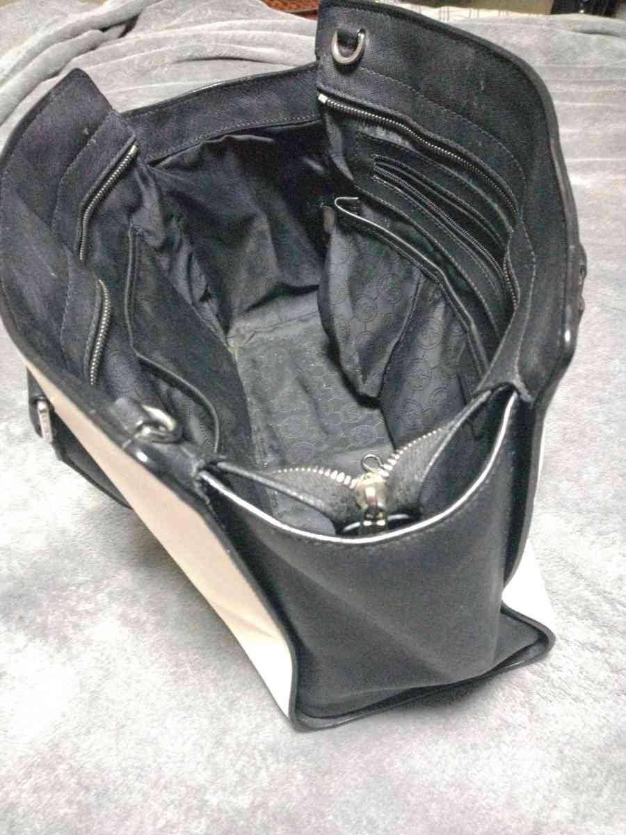 Michael kors purse - Columbus, Ohio - FleaMarketBay