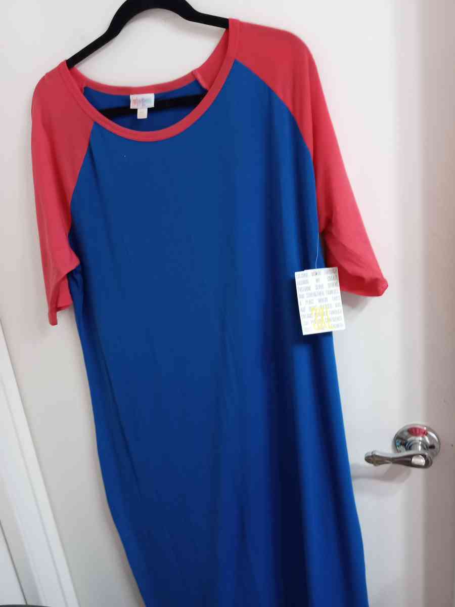 NWT 3XL LuLaRoe Julia 12 Fits size 26 to 28 Retails for 45 - Hemet, California - FleaMarketBay