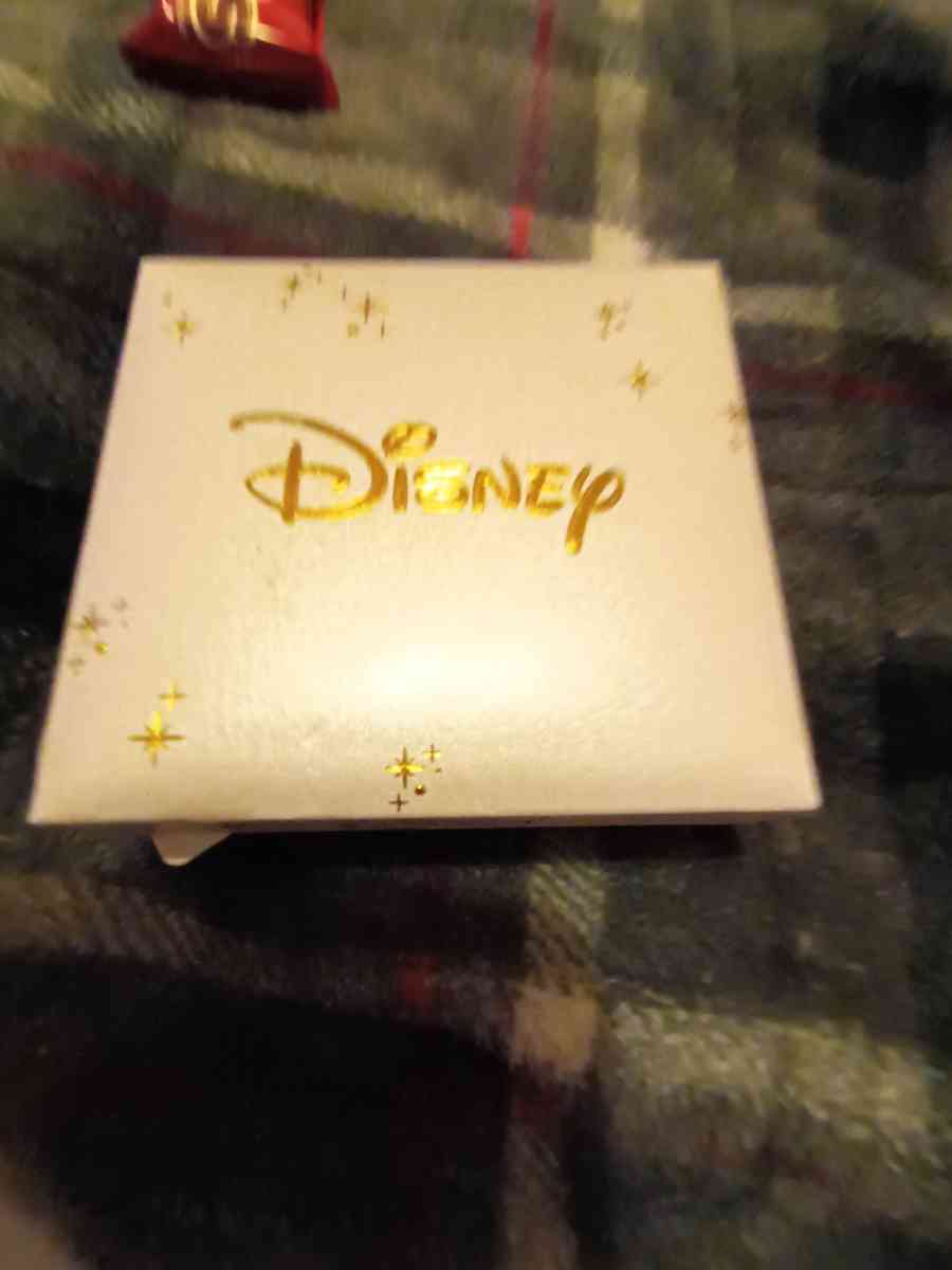 Disney sterling silver earrings - Pocatello, Idaho - FleaMarketBay