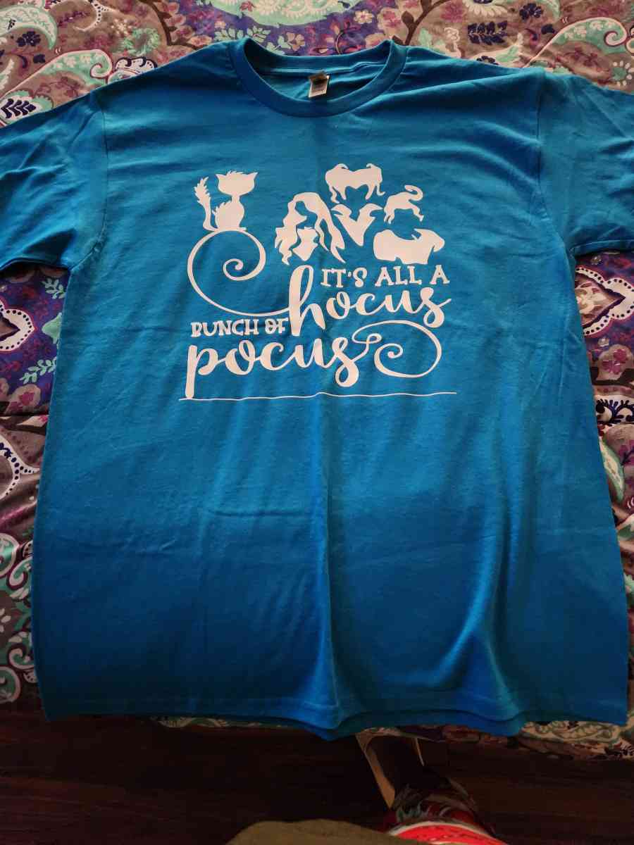 shirt size large - Semmes, Alabama