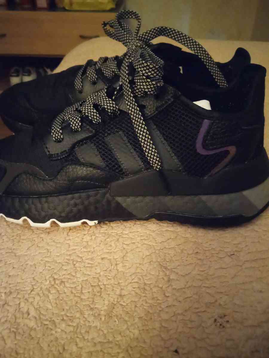 adidas  night joggers size 812 - Kennesaw, Georgia