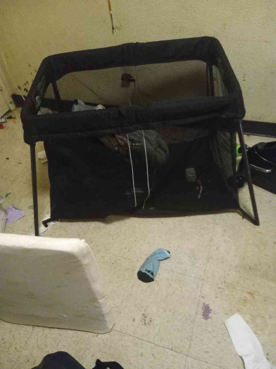 bby day bed - Sacramento, California