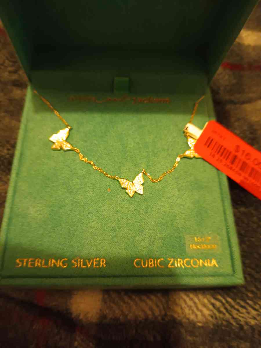 Sterling silver necklace butterflies - Pocatello, Idaho - FleaMarketBay