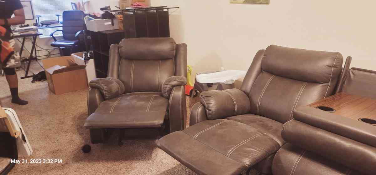 Sofa Recliner and Reclining Rocking Chair - Las Vegas, Nevada - FleaMarketBay