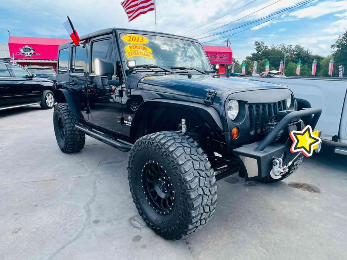 2013 Jeep Wrangler Unlimited 95k millas - Big Spring, Texas