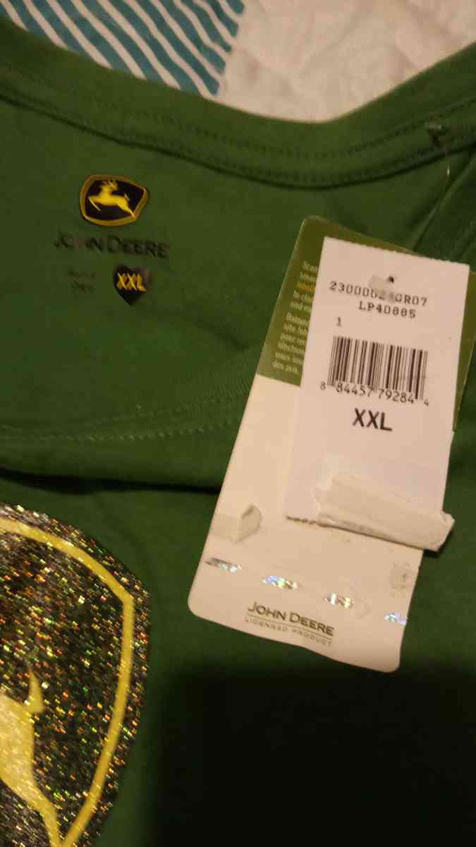 new John deer shirt 10 - Salisbury, North Carolina - FleaMarketBay