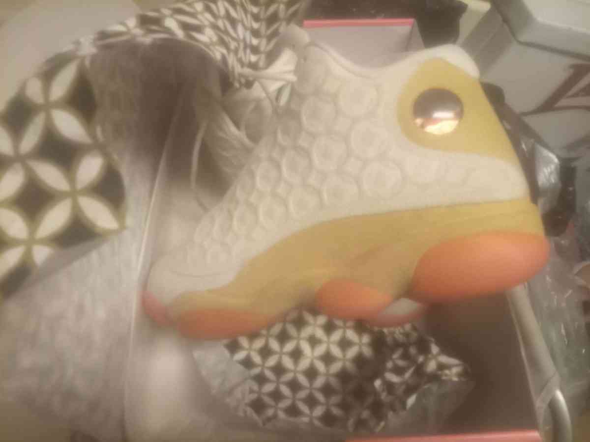 air Jordan 13 retro cny pale ivoryblackdigital pink