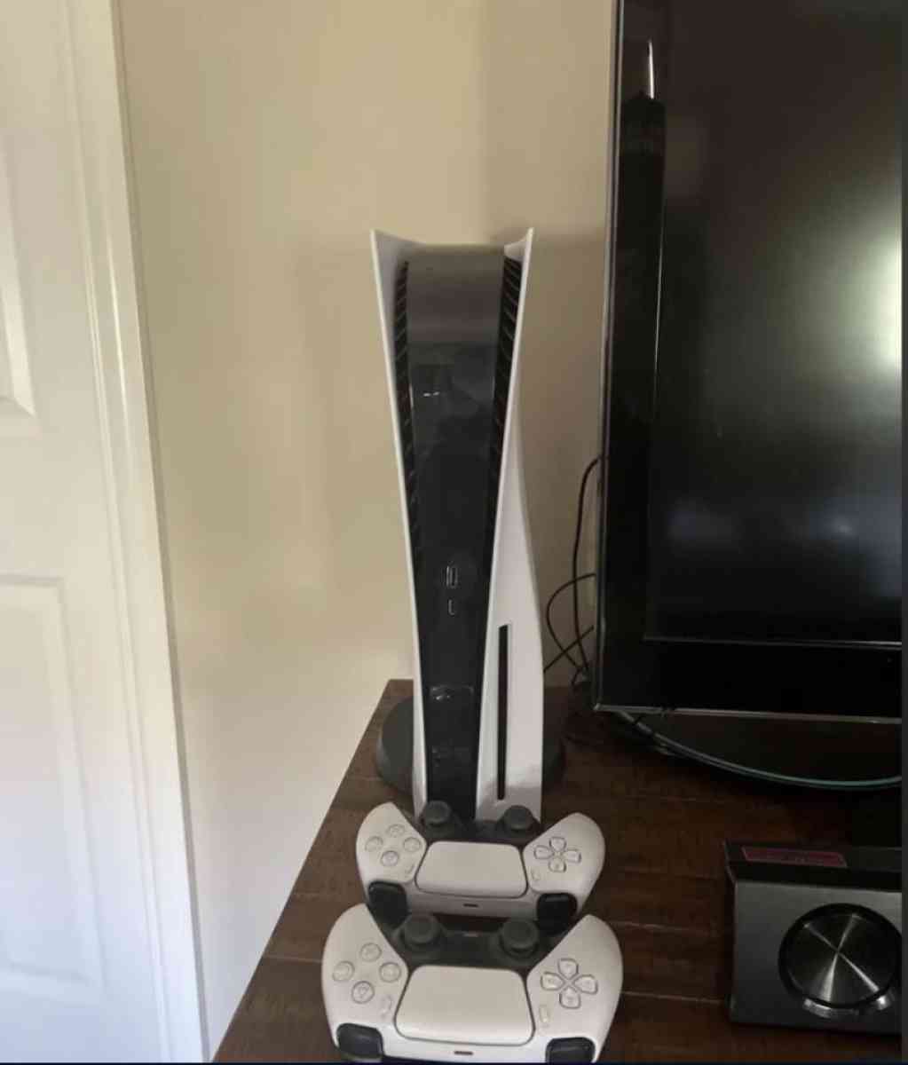 PS5 cheap - Saint Martinville, Louisiana - FleaMarketBay