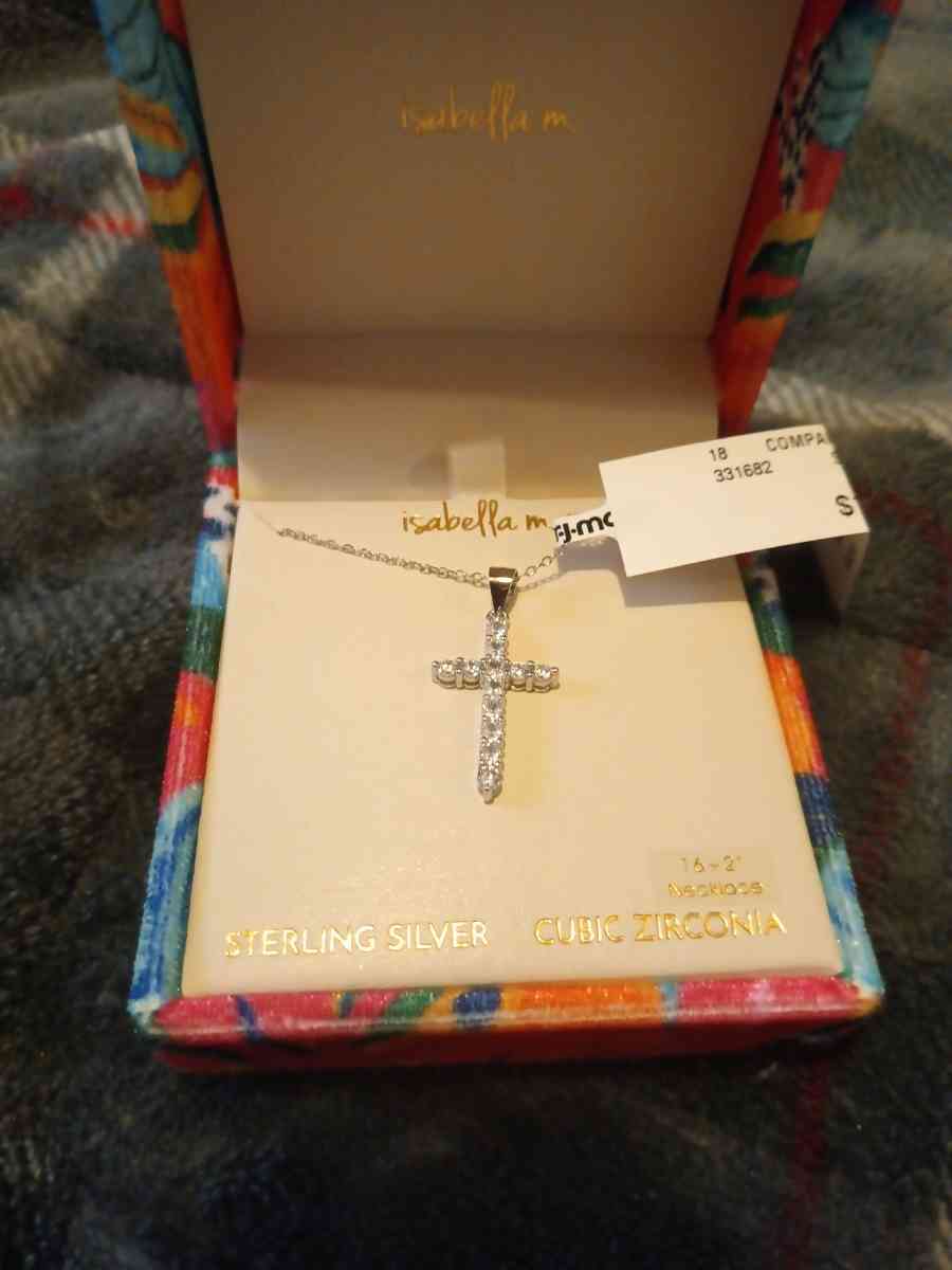 sterling silver cross necklace - Pocatello, Idaho - FleaMarketBay