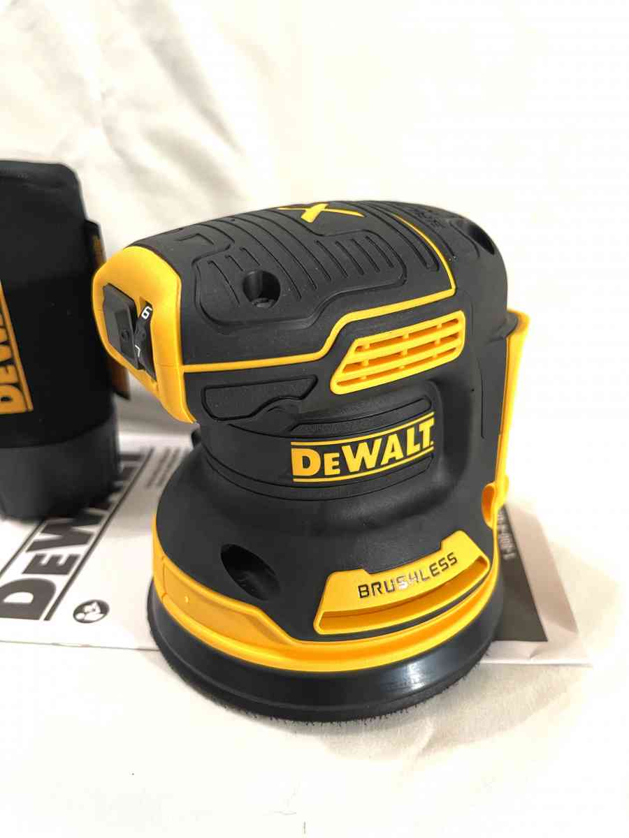 brand new Dewalt XR palm sander - Vacaville, California - FleaMarketBay