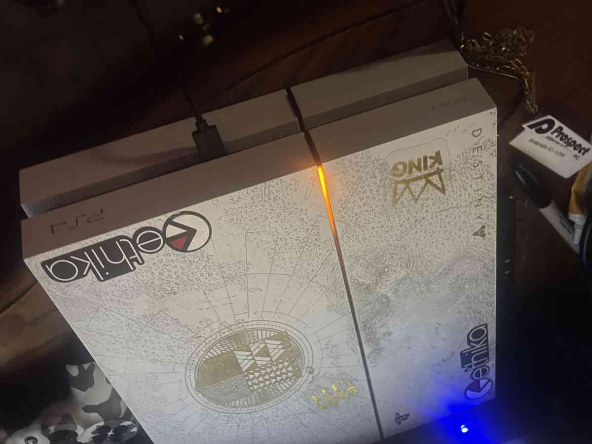 PS4 console - Charlotte, North Carolina - FleaMarketBay