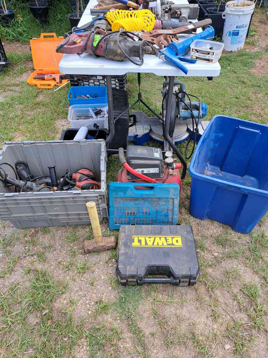 Tools - Tickfaw, Louisiana - FleaMarketBay