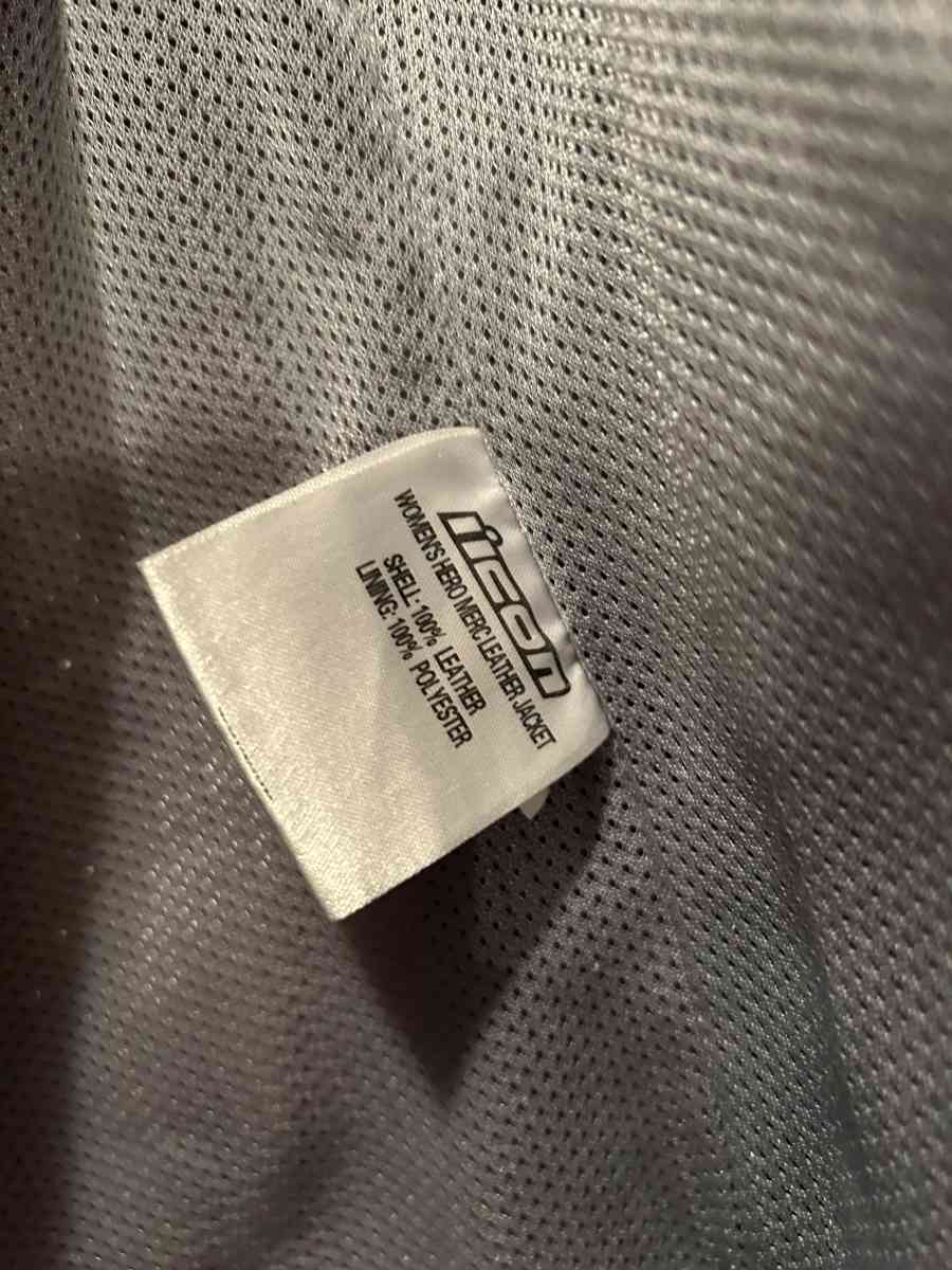 motorcycle helmet and jacket - Colorado Springs, Colorado - FleaMarketBay