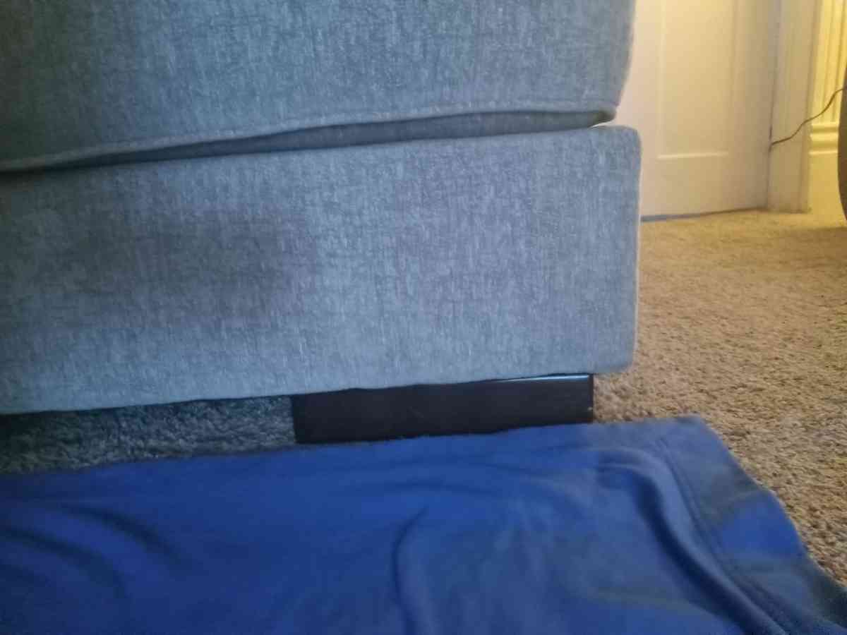 Ashley sofa and loveseat - Adair, Iowa - FleaMarketBay