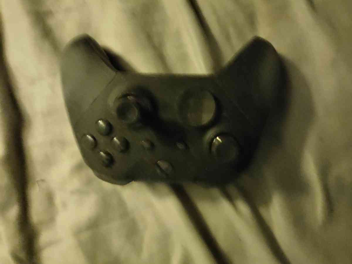elite controller series 2 - Bellmawr, New Jersey - FleaMarketBay