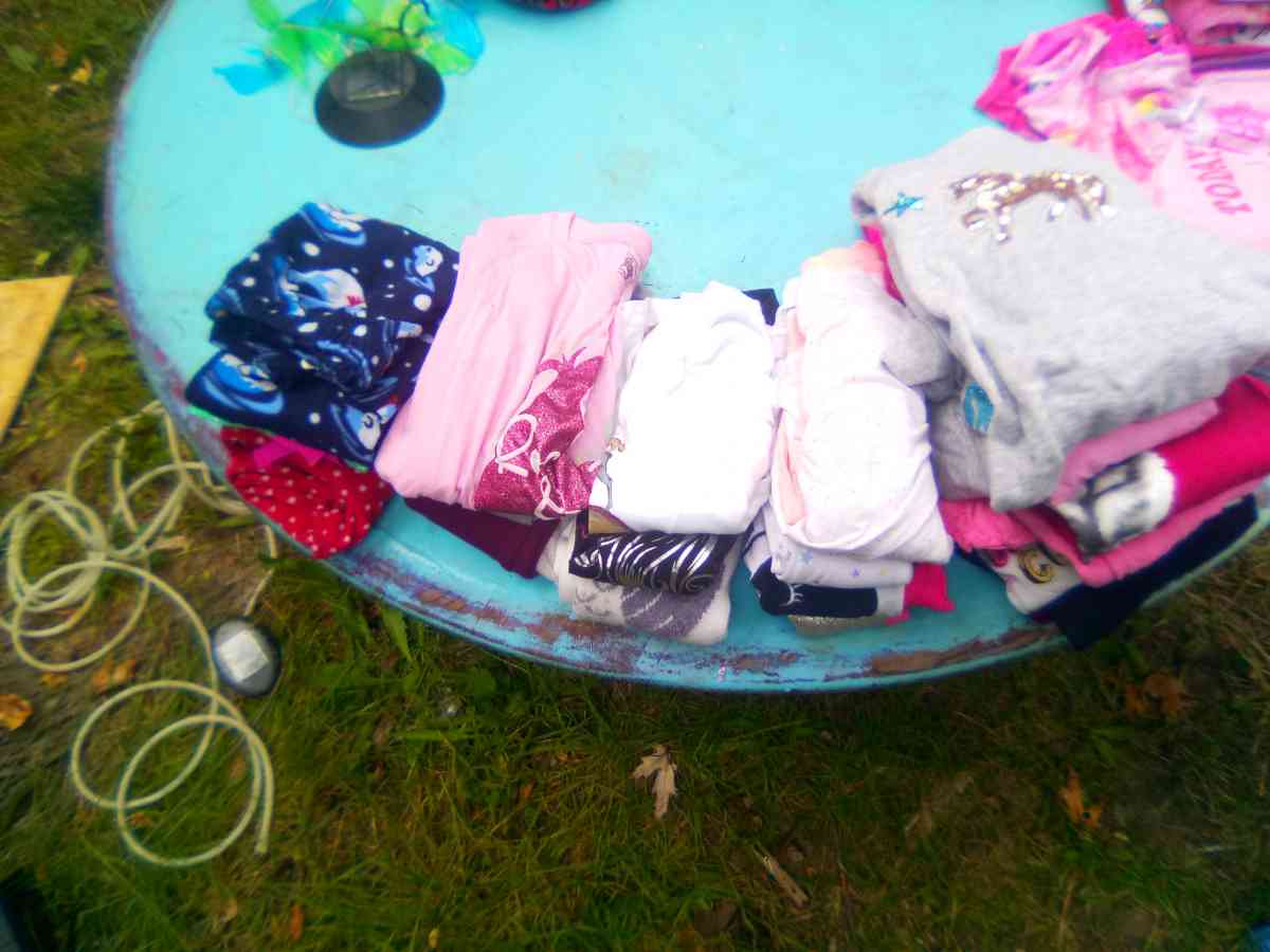 girls clothes - Flint, Michigan