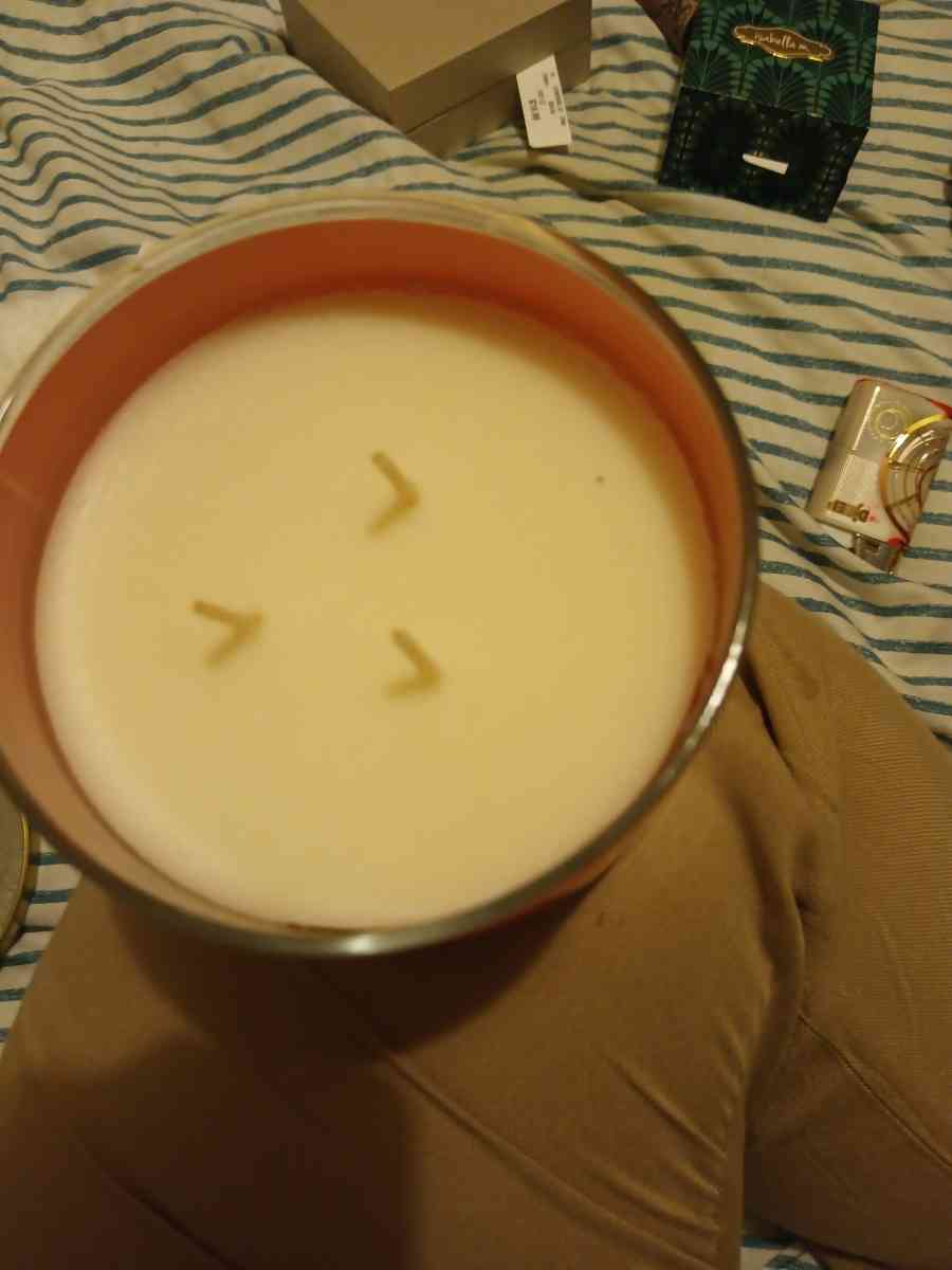 juicy Couture candle sunset Palm scented - Pocatello, Idaho