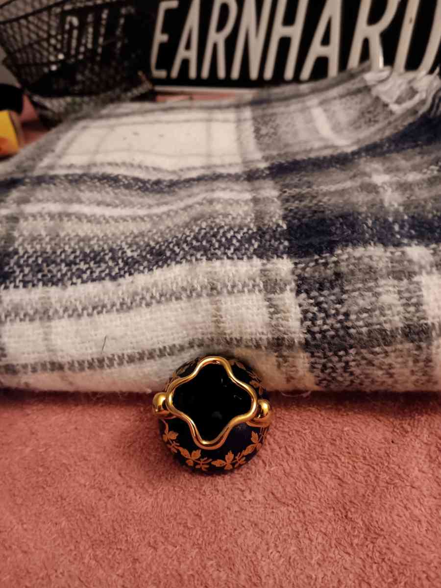 porcelain imperial limoges 22k gold and blue plated vase - Vinita, Oklahoma - FleaMarketBay