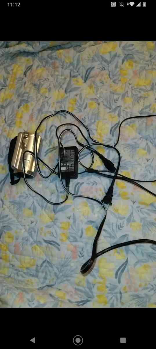 Sony handycam DCRSR68 - Rochester, Michigan - FleaMarketBay