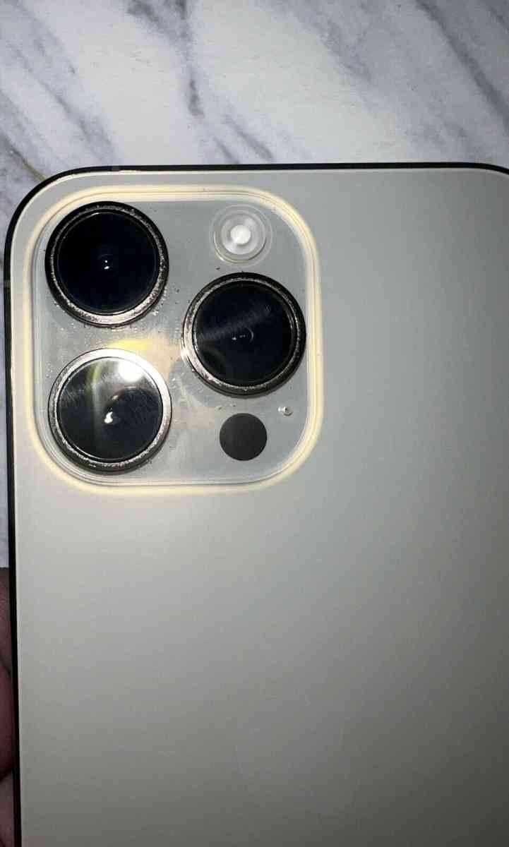 Apple iPhone 14 Pro Max in Silver  1TB - Chandler, Arizona