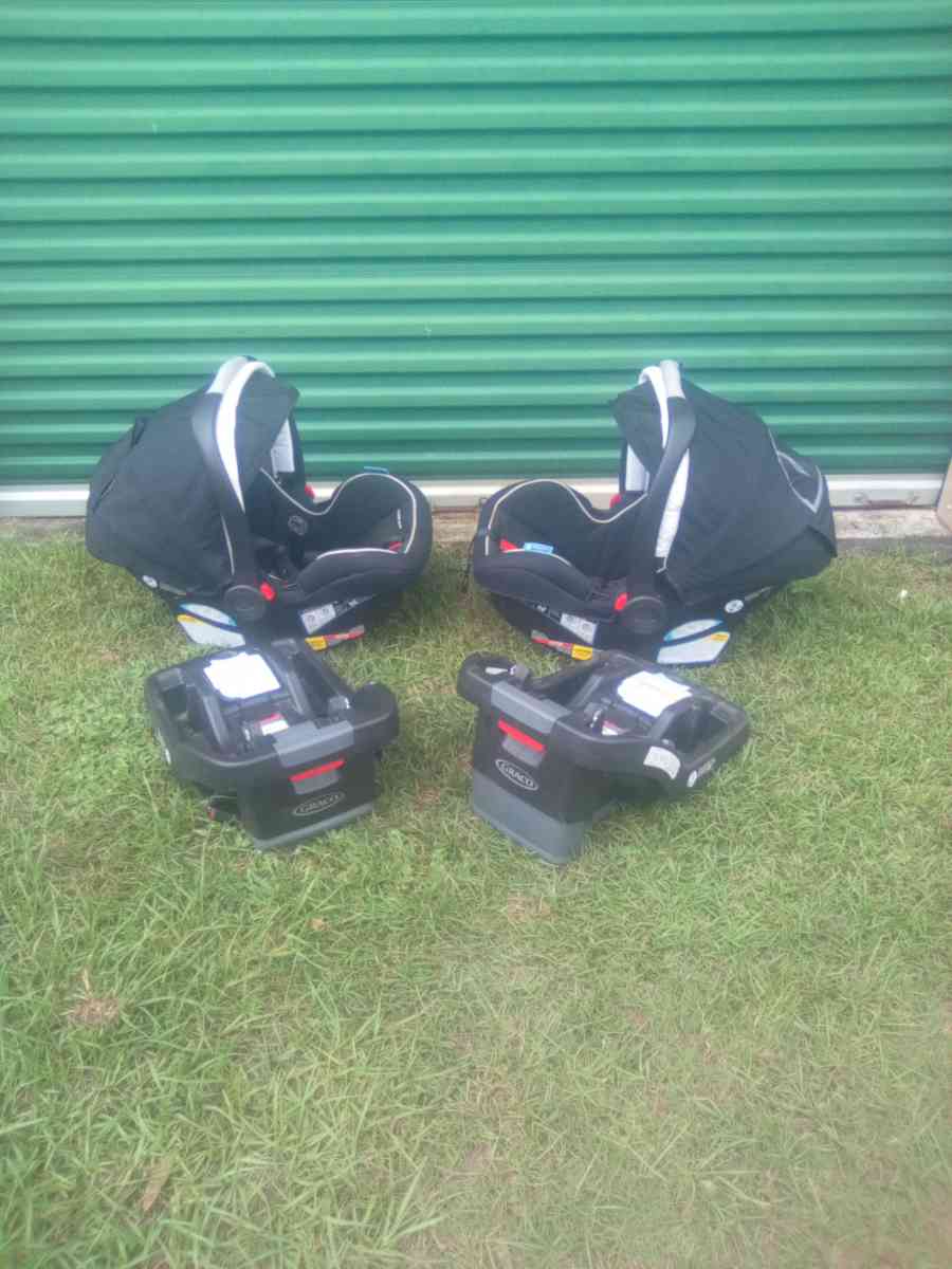 2020 Graco snugride snuglock 35 - Hartford, Alabama - FleaMarketBay