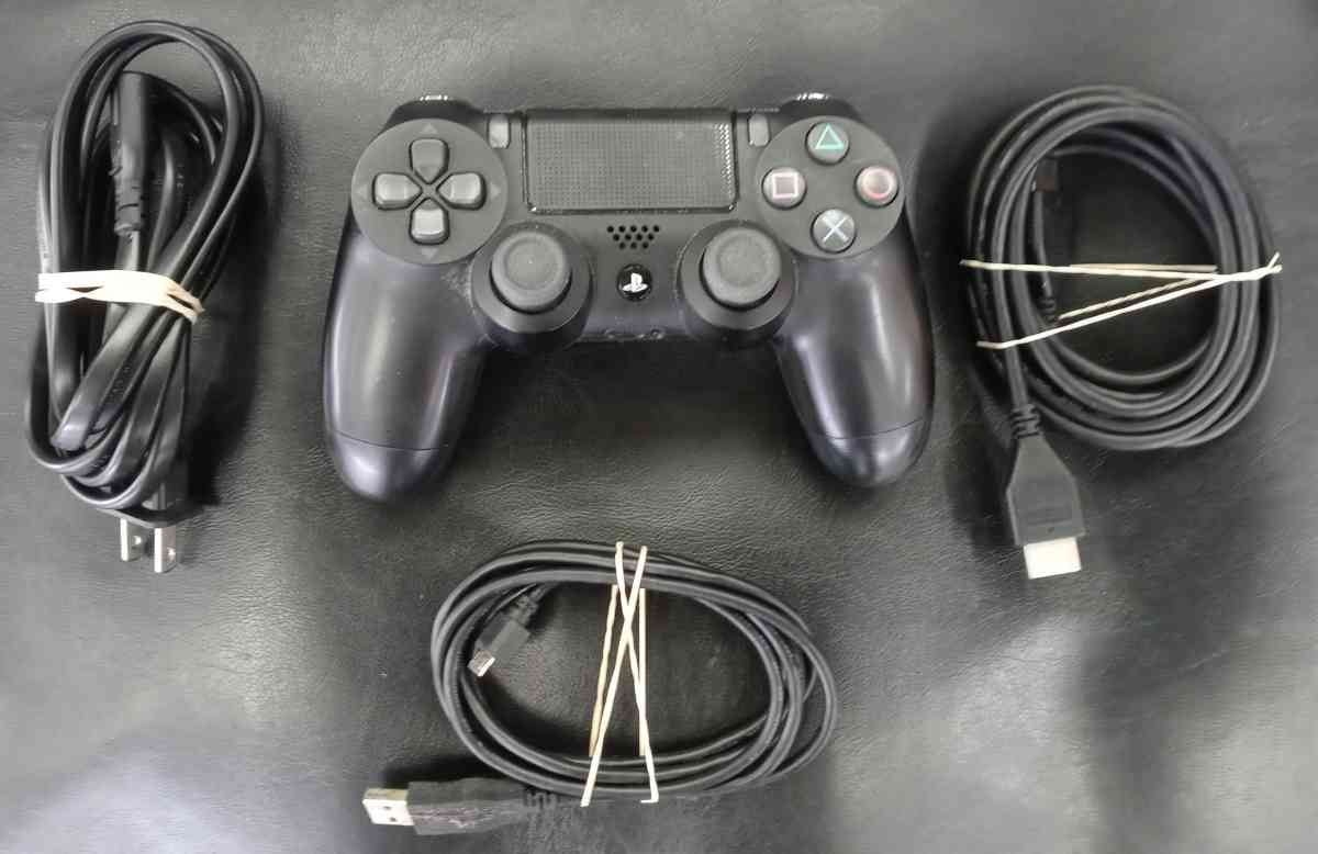 Playstation 4 slim 500GB console - Bronx, New York - FleaMarketBay