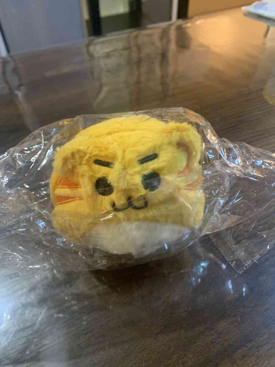 tiger furry toy small - Philadelphia, Pennsylvania - FleaMarketBay