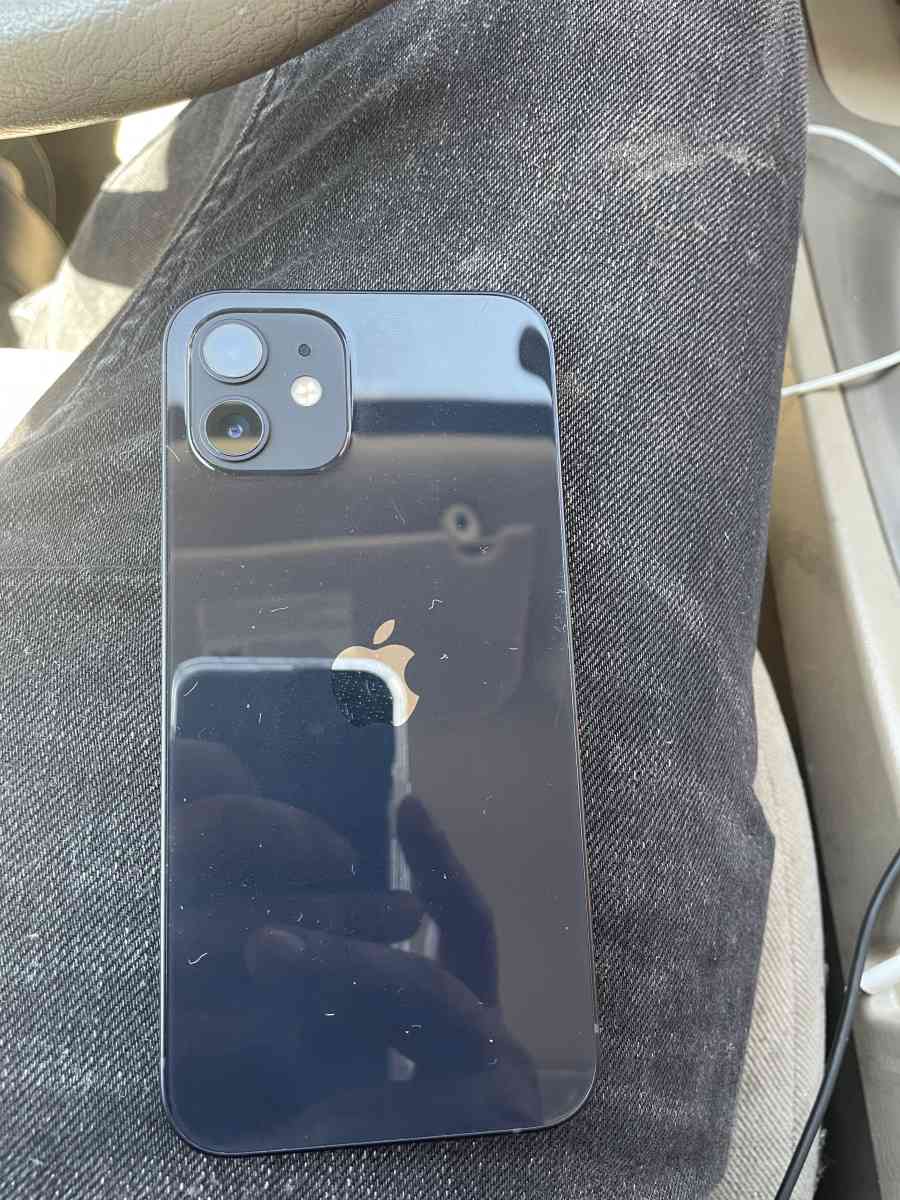 iPhone 12 64gb - High Point, North Carolina - FleaMarketBay